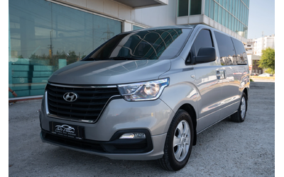 hyundai-starex - 0