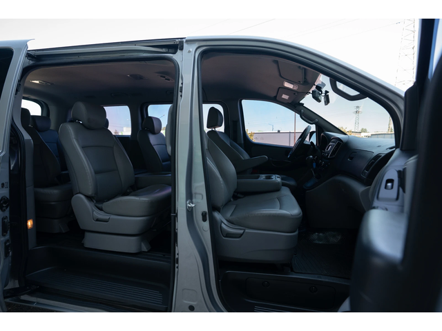 Hyundai Starex GRAND STAREX | 8+ 3 SEATS - автомобили, коли, обяви за нови и употребявани 11