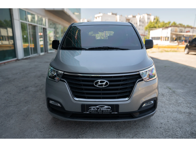 Hyundai Starex GRAND STAREX | 8+ 3 SEATS - автомобили, коли, обяви за нови и употребявани 1