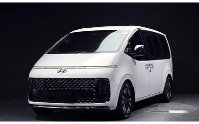 hyundai-staria - 0