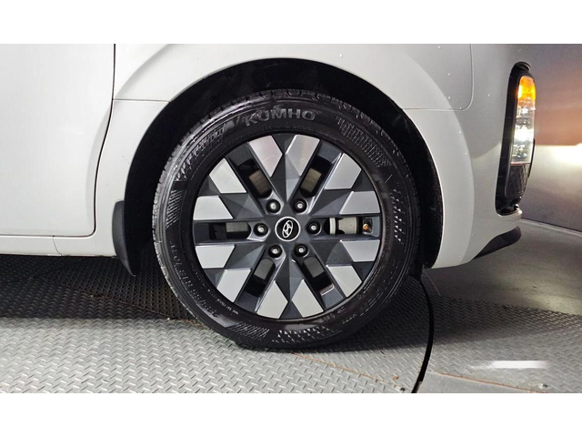 Hyundai Staria L3.5 Lounge 9-Seater Mobility - автомобили, коли, обяви за нови и употребявани 4