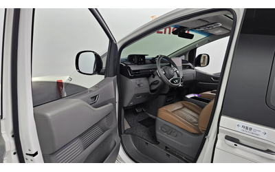 Hyundai Staria 7 МЕСТА L3.5 Lounge autogeorge.com - автомобили, коли, обяви за нови и употребявани 9