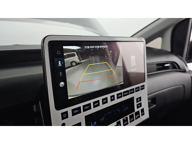 Hyundai Staria L3.5 Tourer 9seater autogeorge.com - автомобили, коли, обяви за нови и употребявани 13