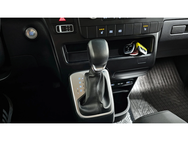 Hyundai Staria L3.5 Tourer 9seater autogeorge.com - автомобили, коли, обяви за нови и употребявани 6