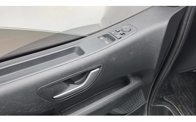 Hyundai Staria L3.5 Tourer 9seater autogeorge.com - автомобили, коли, обяви за нови и употребявани 12