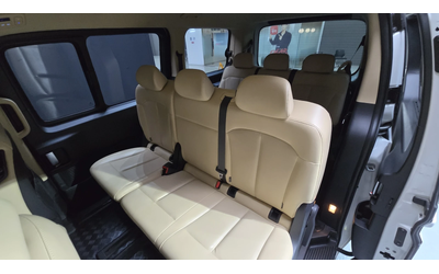 Hyundai Staria L3.5 Tourer 9seater autogeorge.com - автомобили, коли, обяви за нови и употребявани 10