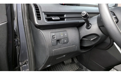 Hyundai Staria L3.5 Tourer 9seater autogeorge.com - автомобили, коли, обяви за нови и употребявани 16