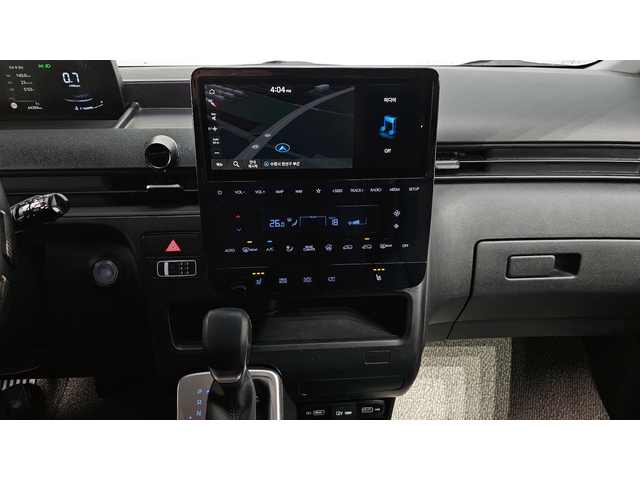 Hyundai Staria L3.5 Tourer 9seater autogeorge.com - автомобили, коли, обяви за нови и употребявани 12