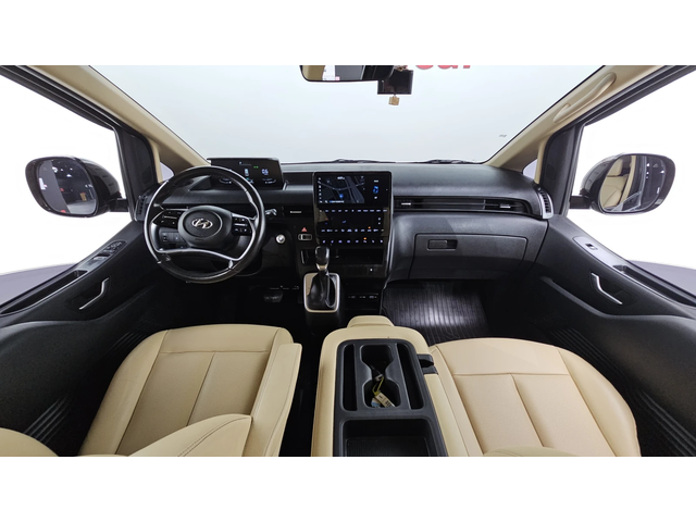 Hyundai Staria L3.5 Tourer 9seater autogeorge.com - автомобили, коли, обяви за нови и употребявани 4