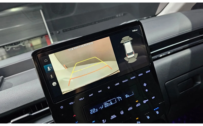 Hyundai Staria L3.5 Lounge 7-Seater Mobility - автомобили, коли, обяви за нови и употребявани 14