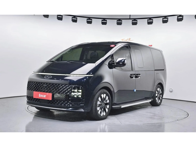 Hyundai Staria L3.5 Lounge 7-Seater Inspiration - автомобили, коли, обяви за нови и употребявани 0