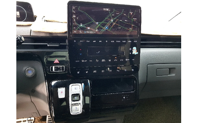 Hyundai Staria L3.5 Lounge 7-Seater - автомобили, коли, обяви за нови и употребявани 6