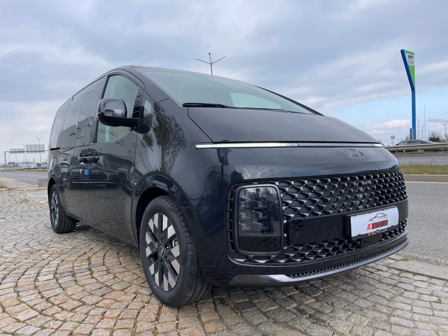 Hyundai Staria 4х4/6+ 1/luxury+ - автомобили, коли, обяви за нови и употребявани 0