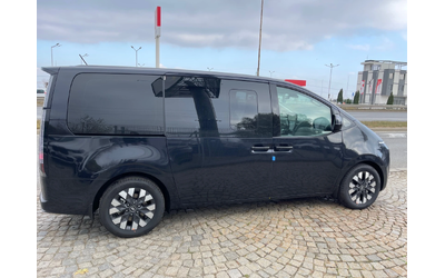 Hyundai Staria 4х4/6+ 1/luxury+ - автомобили, коли, обяви за нови и употребявани 7
