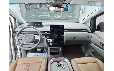 Hyundai Staria * 9-МЕСТЕН* * КРАЙНА ЦЕНА* FULL - автомобили, коли, обяви за нови и употребявани 6