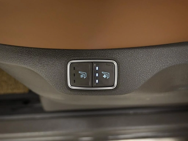 Hyundai Staria Lounge Inspiration | 4WD | 9 места | 360  | Вентил - автомобили, коли, обяви за нови и употребявани 13