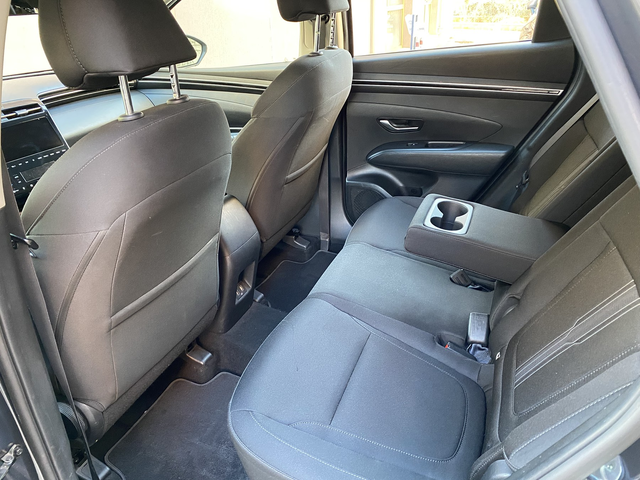 Hyundai Tucson 1.6 CRDI / MHEV / DCT7 / Business/ Oчакван! - автомобили, коли, обяви за нови и употребявани 11