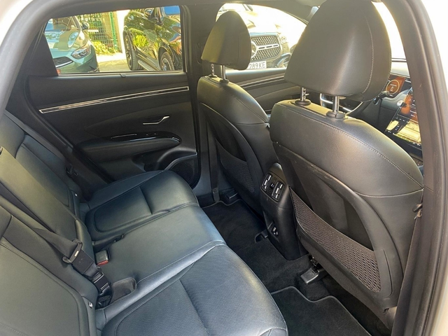 Hyundai Tucson 1.6 T-GDI/ MHEV/ Style/ 4x4/ DCT - автомобили, коли, обяви за нови и употребявани 12
