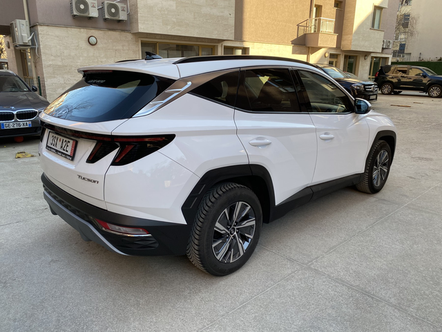 Hyundai Tucson 1.6 T-GDI/ Smart/ Гаранция до 2028/ Наличен! - автомобили, коли, обяви за нови и употребявани 4