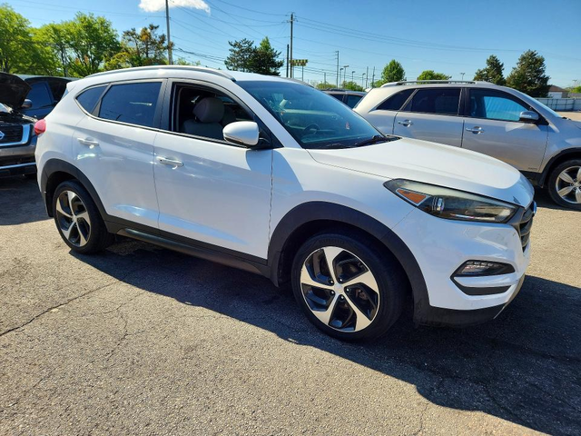 Hyundai Tucson 1.6L 4 FRONT WHEEL DRIVE - автомобили, коли, обяви за нови и употребявани 3
