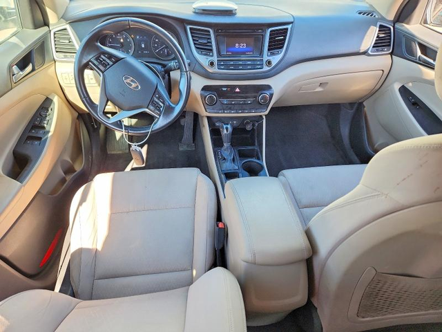 Hyundai Tucson 1.6L 4 FRONT WHEEL DRIVE - автомобили, коли, обяви за нови и употребявани 7