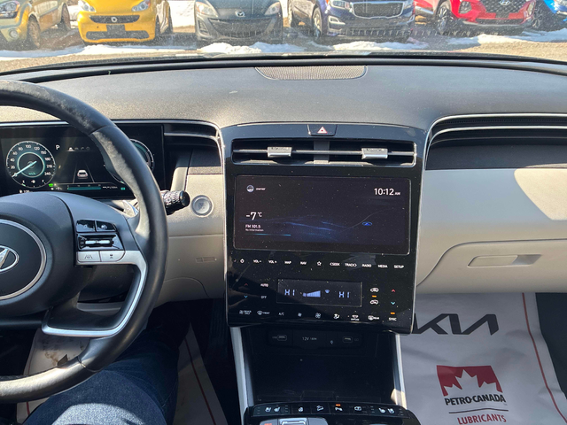 Hyundai Tucson 1.6L 4cyl AWD - автомобили, коли, обяви за нови и употребявани 9