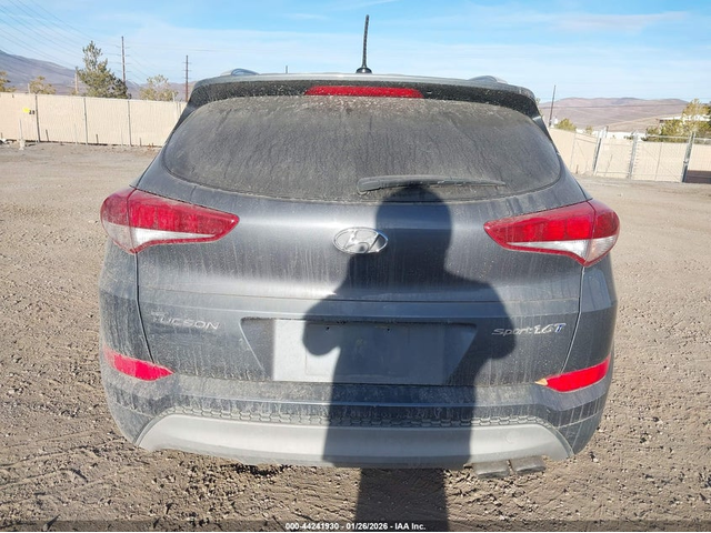 Hyundai Tucson 1.6L I-4 DI, DOHC, VVT, TURBO, 175HP Front Wheel Drive - автомобили, коли, обяви за нови и употребявани 15