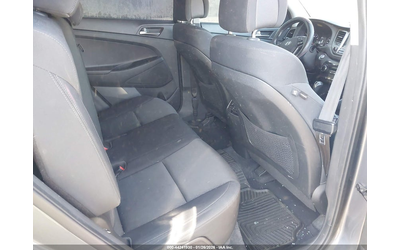 Hyundai Tucson 1.6L I-4 DI, DOHC, VVT, TURBO, 175HP Front Wheel Drive - автомобили, коли, обяви за нови и употребявани 7