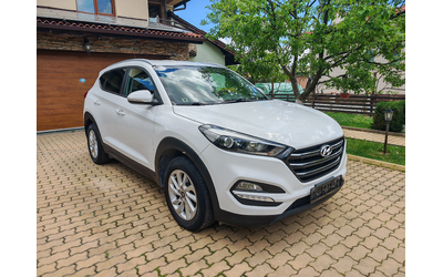 hyundai-tucson-1-7crdi-navigatsiya-kamera - 2