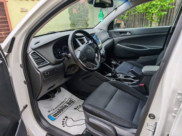 Hyundai Tucson 1.7CRDI-НАВИГАЦИЯ-КАМЕРА - автомобили, коли, обяви за нови и употребявани 6