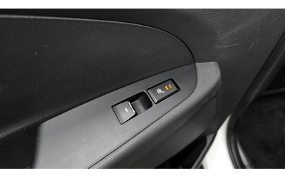 Hyundai Tucson All New Diesel 2.0 Premium - автомобили, коли, обяви за нови и употребявани 15