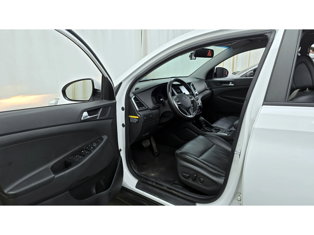 Hyundai Tucson All New Diesel 2.0 Premium - автомобили, коли, обяви за нови и употребявани 9