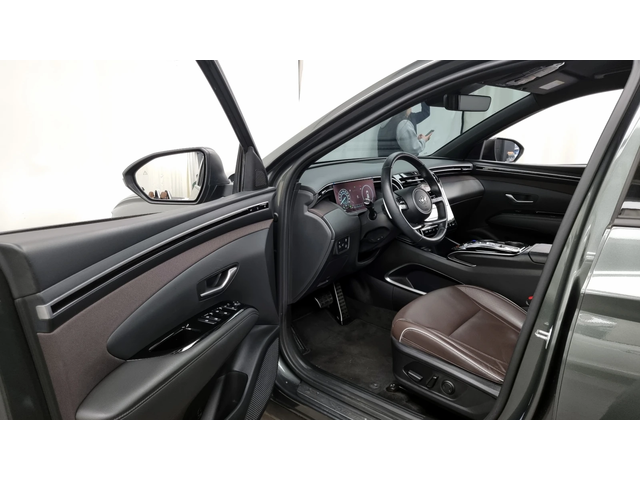 Hyundai Tucson Hybrid (NX4) Inspiration 4WD - автомобили, коли, обяви за нови и употребявани 9