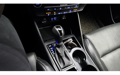 Hyundai Tucson Diesel 2.0 Modern - автомобили, коли, обяви за нови и употребявани 8