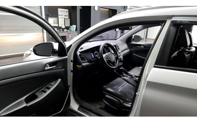 Hyundai Tucson Diesel 2.0 Modern - автомобили, коли, обяви за нови и употребявани 9