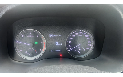 Hyundai Tucson Diesel 2.0 4WD Premium - автомобили, коли, обяви за нови и употребявани 7