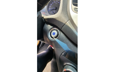 Hyundai Tucson Diesel 2.0 4WD Premium - автомобили, коли, обяви за нови и употребявани 9