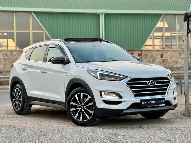 Hyundai Tucson 2.0CRDI ! AWD ! MHEV ! SWISS ! - автомобили, коли, обяви за нови и употребявани 0