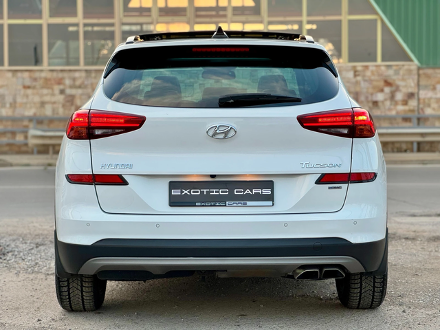 Hyundai Tucson 2.0CRDI ! AWD ! MHEV ! SWISS ! - автомобили, коли, обяви за нови и употребявани 4