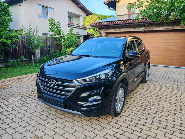 Hyundai Tucson 2.0CRDI-4x4-НАВИГАЦИЯ-КАМЕРА - автомобили, коли, обяви за нови и употребявани 0