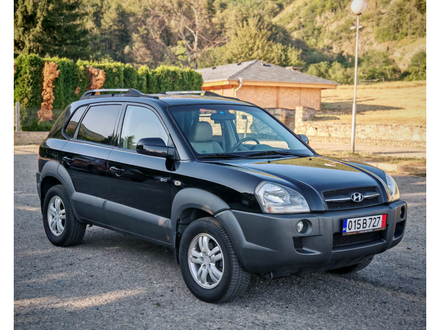 Hyundai Tucson 2.0i 4x4 LPG - автомобили, коли, обяви за нови и употребявани 2
