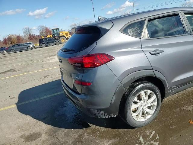 Hyundai Tucson 2.0L 4 ALL WHEEL DRIVE - автомобили, коли, обяви за нови и употребявани 0