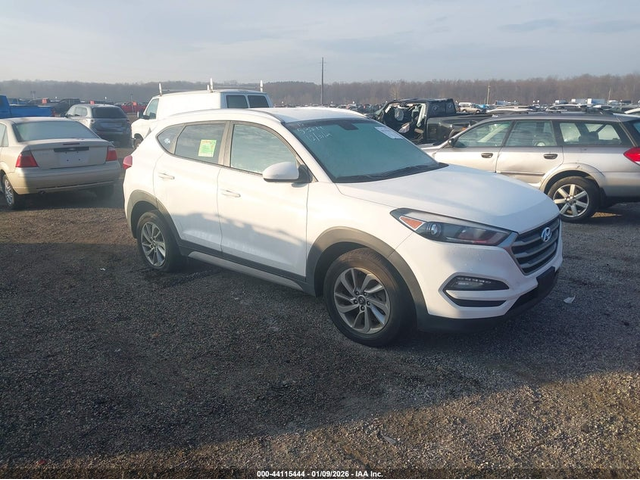 Hyundai Tucson 2.0L I-4 DI, DOHC, VVT, 164HP All Wheel Drive - автомобили, коли, обяви за нови и употребявани 0
