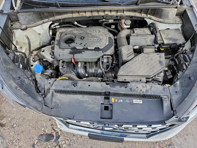 Hyundai Tucson 2.4L 4 All Wheel Drive - автомобили, коли, обяви за нови и употребявани 12