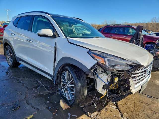 Hyundai Tucson 2.4L 4 All Wheel Drive - автомобили, коли, обяви за нови и употребявани 4