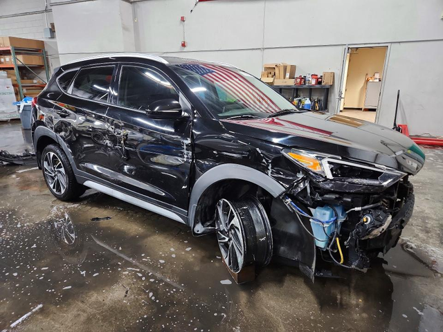 Hyundai Tucson 2.4L 4 Front Wheel Drive - автомобили, коли, обяви за нови и употребявани 4