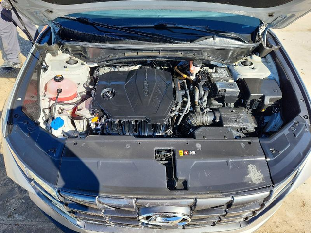 Hyundai Tucson 2.5L 4 ALL WHEEL DRIVE - автомобили, коли, обяви за нови и употребявани 12