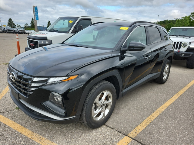 Hyundai Tucson 2.5L 4 Cylinder Gas AWD - автомобили, коли, обяви за нови и употребявани 0