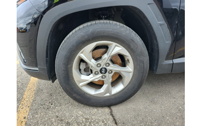 hyundai-tucson-2-5l-4-cylinder-gas-awd - 3