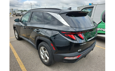 hyundai-tucson-2-5l-4-cylinder-gas-awd - 5